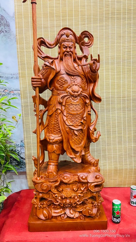 tượng gỗ quan công