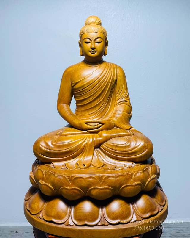 Tượng Phật Thích Ca bằng gỗ đục đẹp chuẩn thờ!