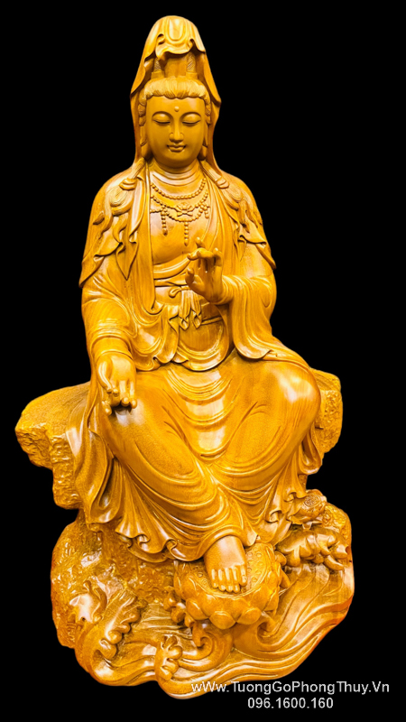 Tượng Phật Quan Âm Tự Tại bằng gỗ